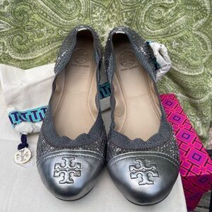 Tory Burch Gabby python ballet flats 9.5 in box with bag